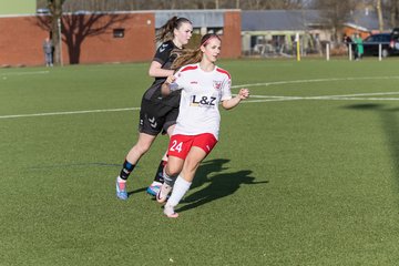 Bild 191 - wBJ SV Wahlstedt - SV Henstedt Ulzburg : Ergebnis: 0:1